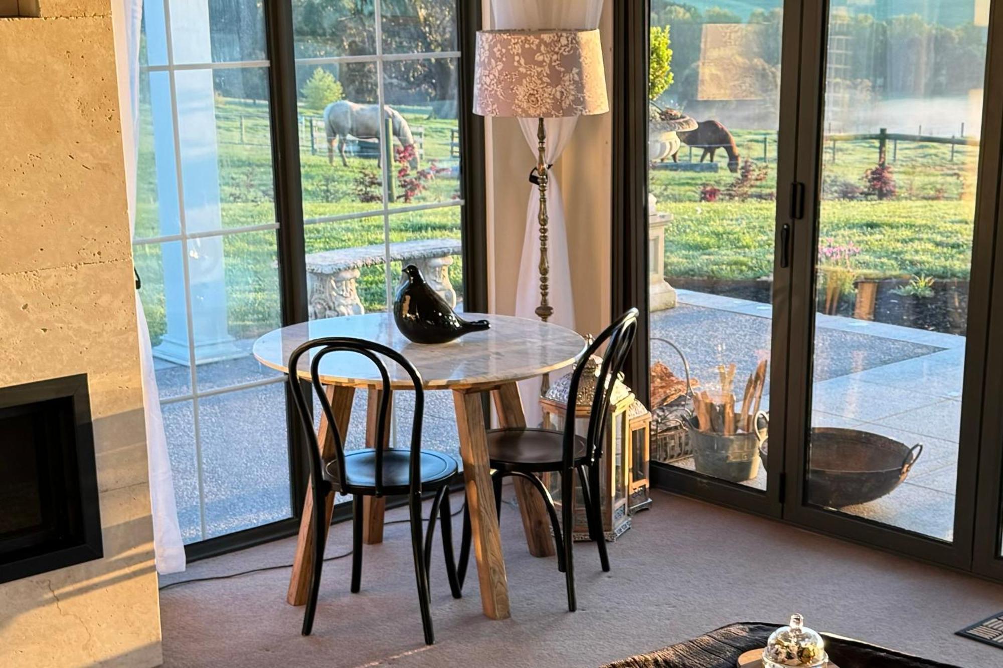 Wake Up To Stunning Views - Luxury Summer Escape By Scotch Hill Truffle Farm Hotel Neerim South Buitenkant foto