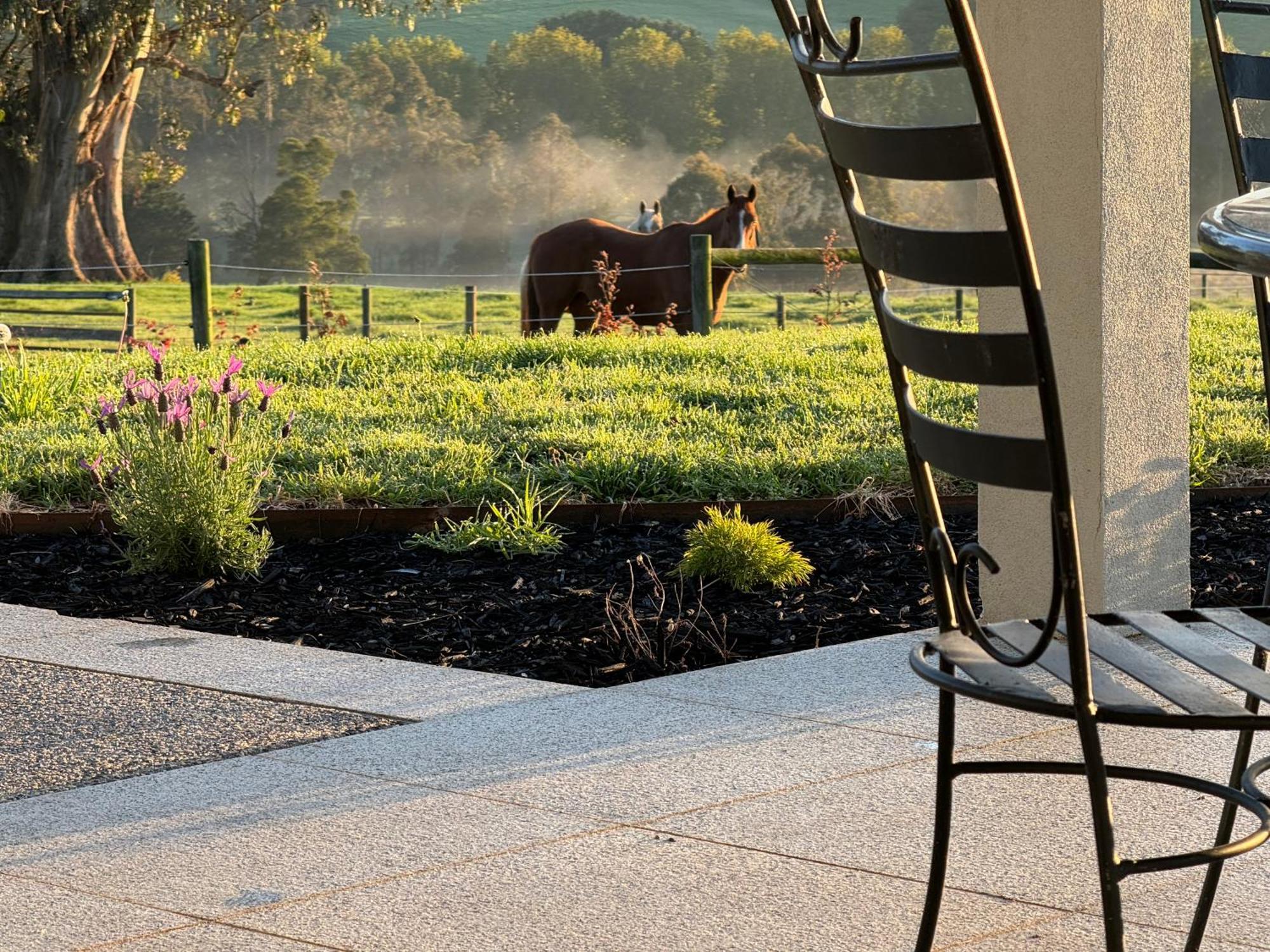 Wake Up To Stunning Views - Luxury Summer Escape By Scotch Hill Truffle Farm Hotel Neerim South Buitenkant foto