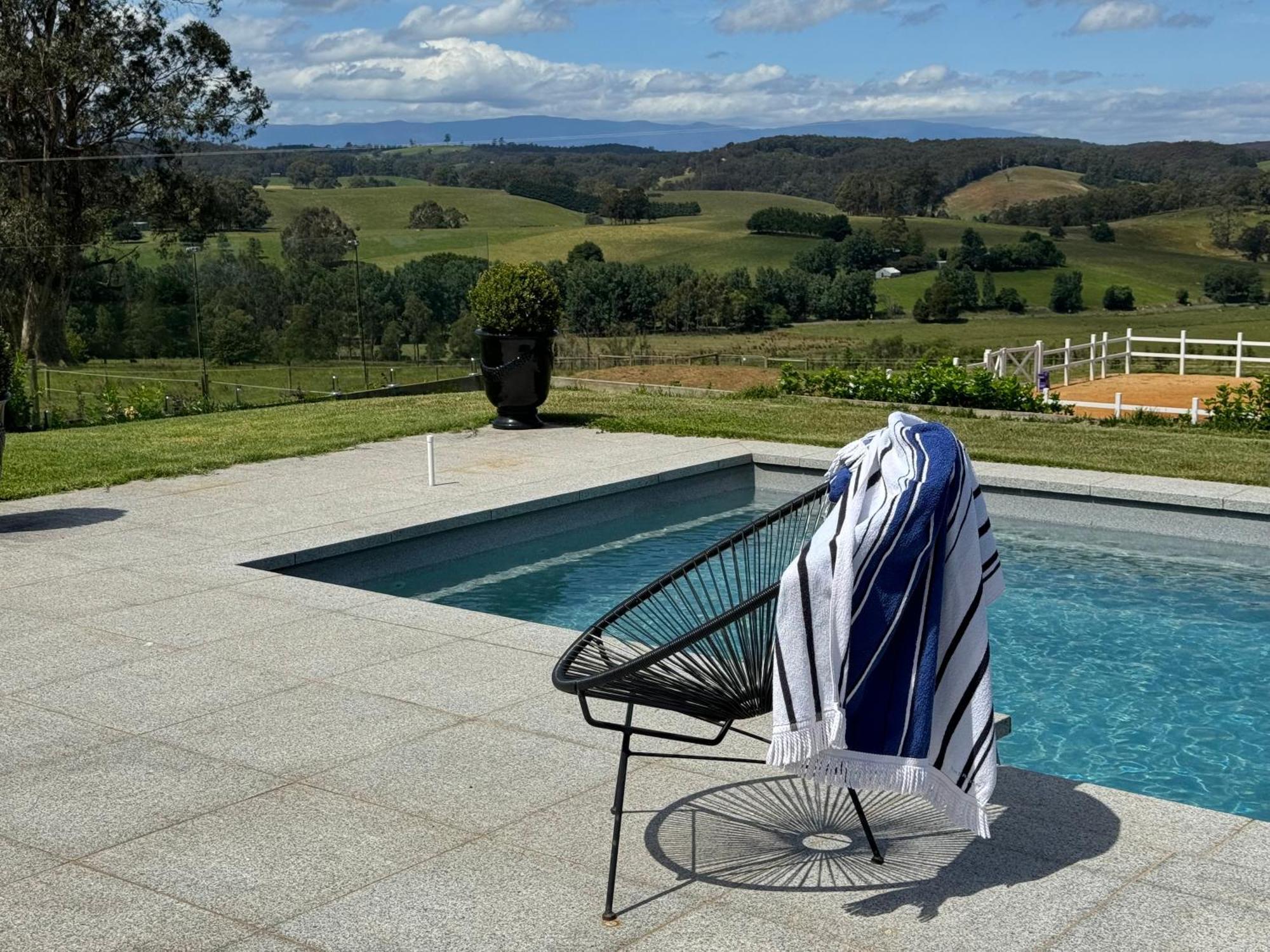 Wake Up To Stunning Views - Luxury Summer Escape By Scotch Hill Truffle Farm Hotel Neerim South Buitenkant foto